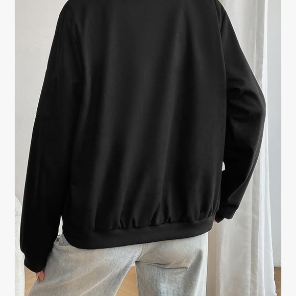 Classic Black Bomber Jacket for Women - Picture 3 of 7